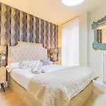 Plaza Del Pilar Apartment