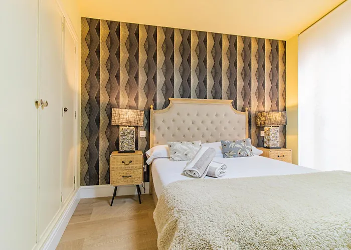 Plaza Del Pilar Apartament *